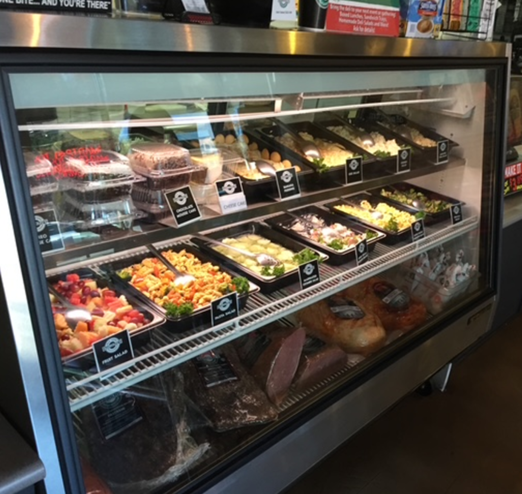 gandolfos-deli-service-fridge